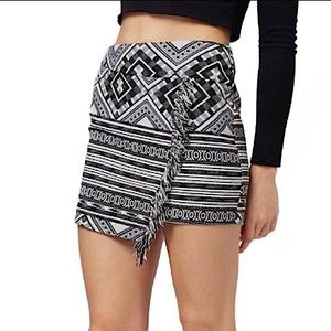 Topshop Aztec Print Mini Skirt Black and White